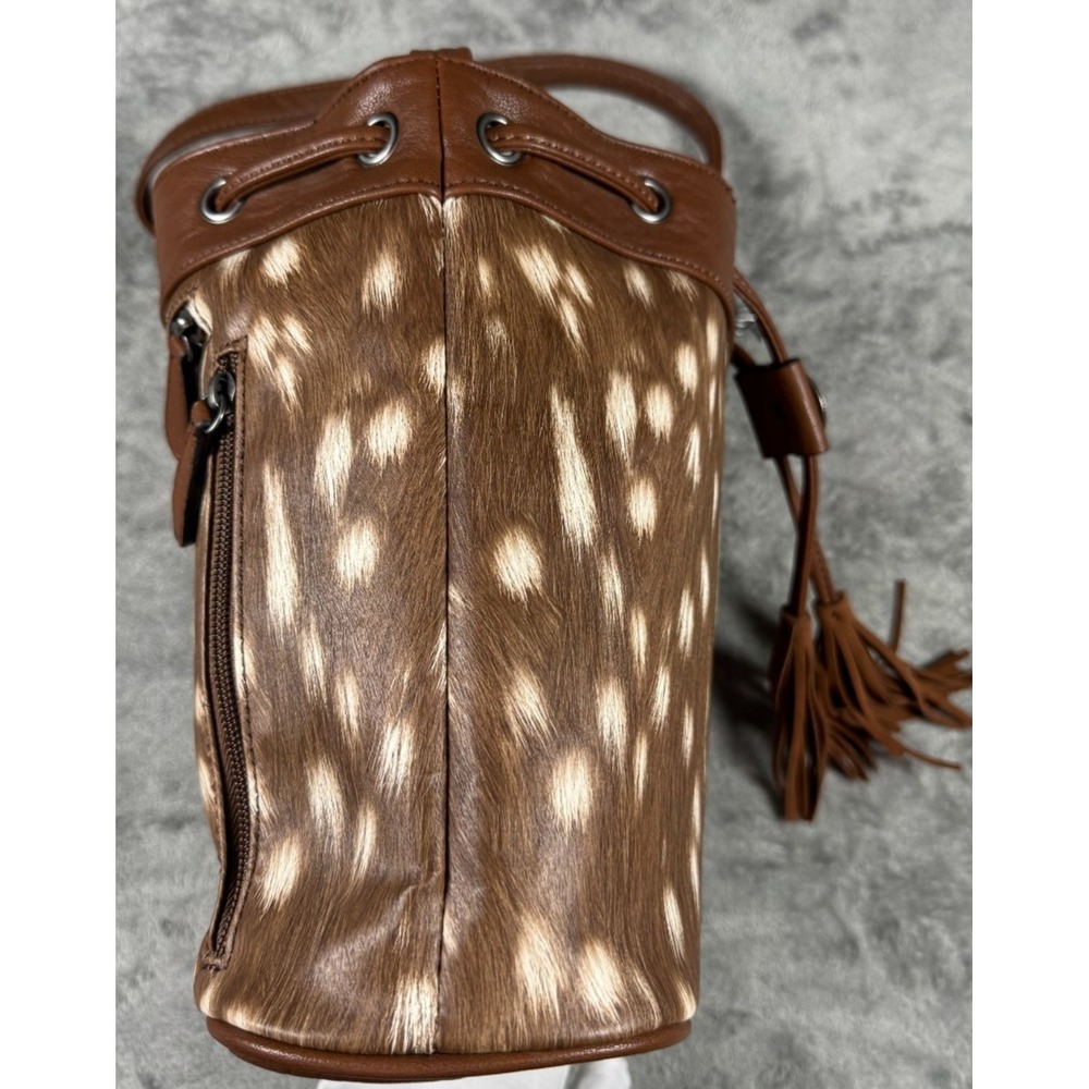 Angel Ranch Deer Print Concealed Carry Bucket Bag Brown Purse D330001102 - Picture 8 of 16